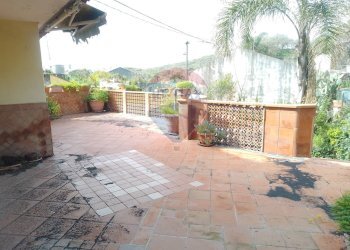 terrazza con entrata al piano primo - Casa indipendente Via Nazionale Mangano
 
73, Acireale - foto 14