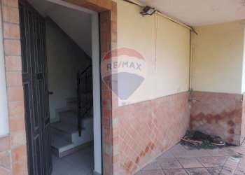 accesso piano primo - Casa indipendente Via Nazionale Mangano
 
73, Acireale - foto 16
