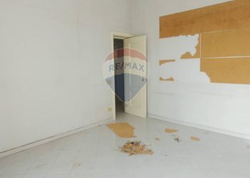 piano primo - Casa indipendente Via Nazionale Mangano
 
73, Acireale - foto 27