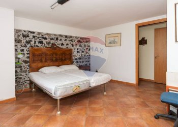 Camera / camera da letto - Villa Via Sciarella
 
67, Pedara - foto 16