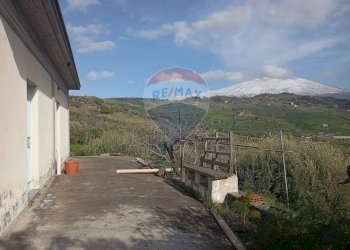 Vista delle montagne - Terreno agricolo contrada corvo
 
snc, Bronte - foto 18