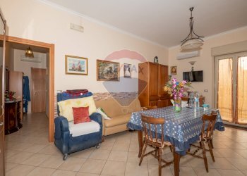 Sala da pranzo - Independent house Via Cirene
 
17, Lentini - photo 3