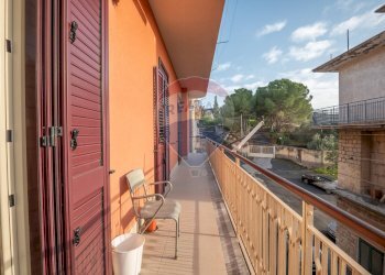 Balcone - Independent house Via Cirene
 
17, Lentini - photo 9