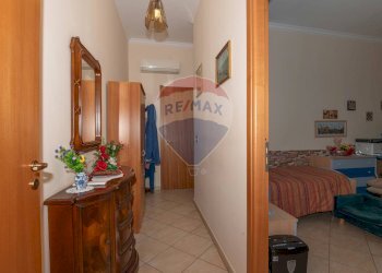 Hall / corridoio - Independent house Via Cirene
 
17, Lentini - photo 13