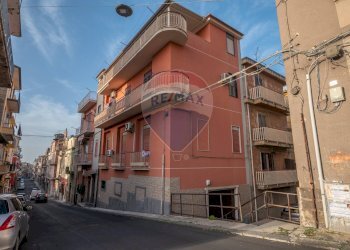 Edificio all\'aperto - Independent house Via Cirene
 
17, Lentini - photo 40