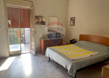 Camera / camera da letto - Trilocale via madonna delle lacrime
 
3/a, San Giovanni la Punta - foto 6