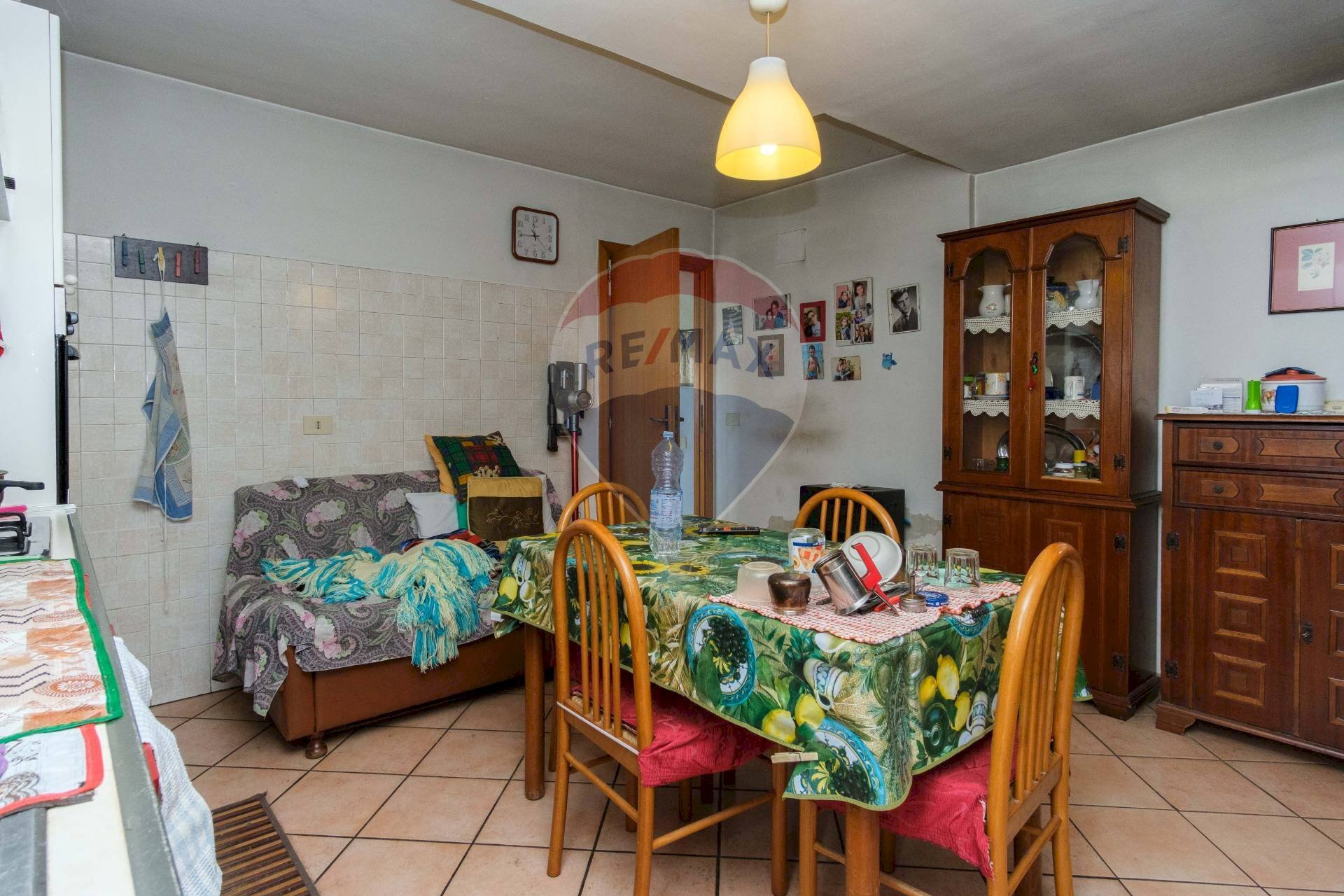 Sala da pranzo - Villa Via Torrente Lavinaio
 
39, Viagrande - foto 3