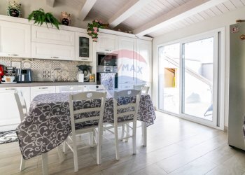 Cucina - Casa indipendente Via Abate Meli
 
81, Paterno - foto 4