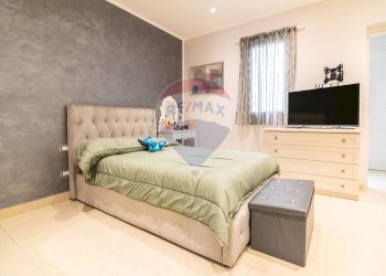 Camera / camera da letto - Casa indipendente Via Abate Meli
 
81, Paterno - foto 12