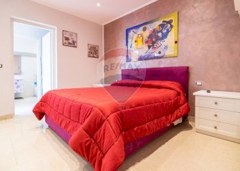 Camera / camera da letto - Casa indipendente Via Abate Meli
 
81, Paterno - foto 26