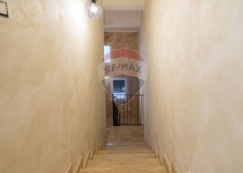 Scale - Casa indipendente Via Abate Meli
 
81, Paterno - foto 35