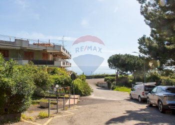 Edificio all\'aperto - Casa indipendente c.da sillemi  residence Azzurra, Letojanni - foto 4