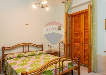 Camera / camera da letto - Casa indipendente c.da sillemi  residence Azzurra, Letojanni - foto 16