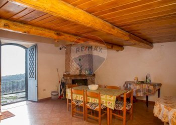 Sala da pranzo - Rustico Contrada Parmentelli / Strada Milia
 
snc, Ragalna - foto 12