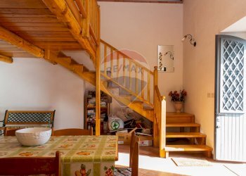 Scale - Rustico Contrada Parmentelli / Strada Milia
 
snc, Ragalna - foto 14