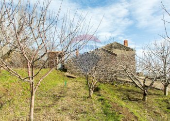 Vista delle montagne - Rustico Contrada Parmentelli / Strada Milia
 
snc, Ragalna - foto 74