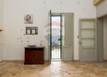 Stanza vuota - Independent house via nazario sauro
 
76, San Giovanni la Punta - photo 30