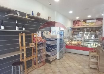 Dispensa di stoccaggio - Attività Commerciale Viale Principe Umberto
 
39, Caltagirone - foto 11