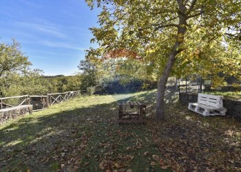 Giardino - Baita Contrada Feudo Soprano, Maletto - foto 12