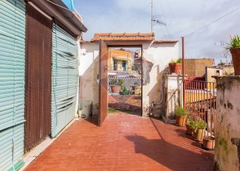 Terrazza - Casa semi indipendente via Penelope
16, Acireale - foto 3