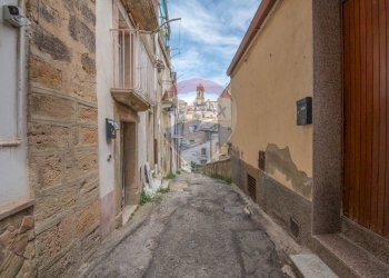 Edificio all\'aperto - Casa indipendente via calì
 
44, Caltagirone - foto 17