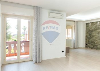 Stanza vuota - Quadrilocale Via Matteo Ricci, Catania - foto 8