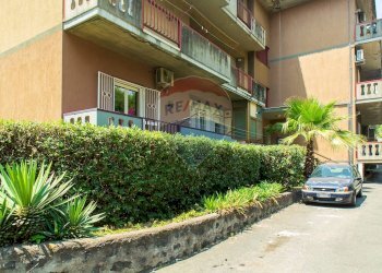 Edificio all\'aperto - Quadrilocale Via Matteo Ricci, Catania - foto 24