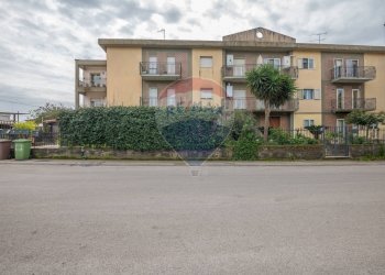 Edificio all\'aperto - Appartamento Via Francesco Spadaro
 
5, Caltagirone - foto 2