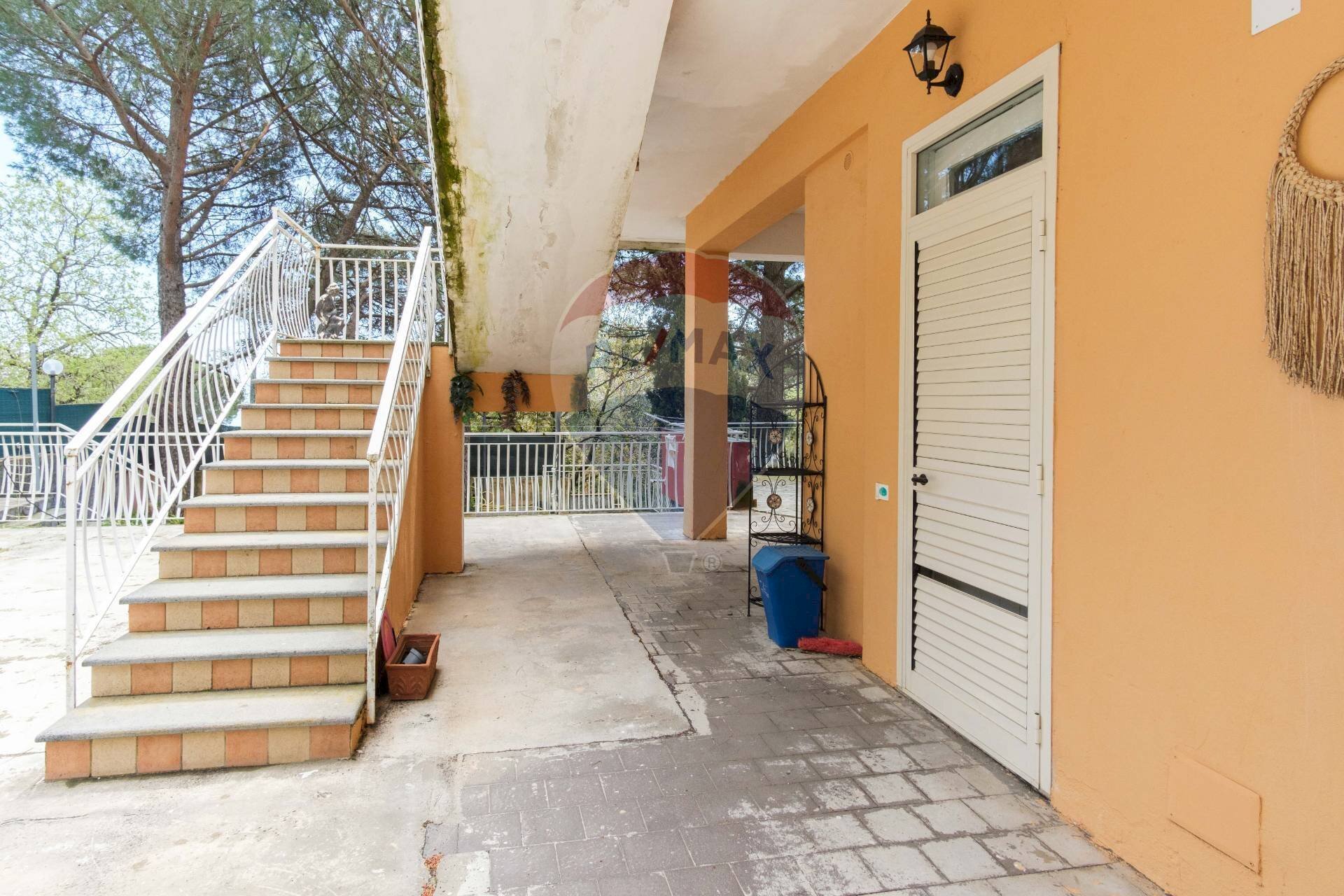 Scale - Appartamento Via Tommaso Fazello
 
10, Pedara - foto 1