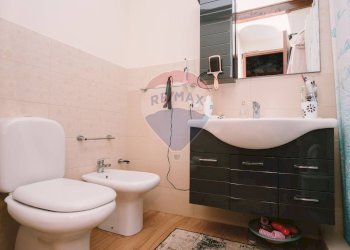 Bagno - Appartamento Via Tommaso Fazello
 
10, Pedara - foto 25