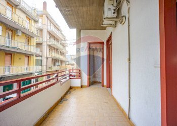 Balcone - Appartamento Via Vittorio Emanuele Orlando
 
34, Adrano - foto 13