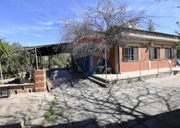 Casa all\'aperto - Villa sp48
 
snc, Caltagirone - foto 9