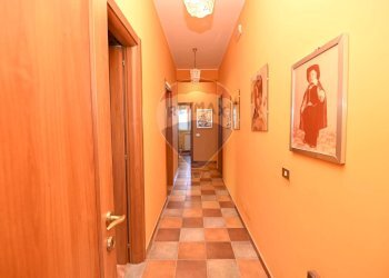 Hall / corridoio - Villa sp48
 
snc, Caltagirone - foto 24