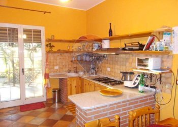 Cucina - Villa sp48
 
snc, Caltagirone - foto 26