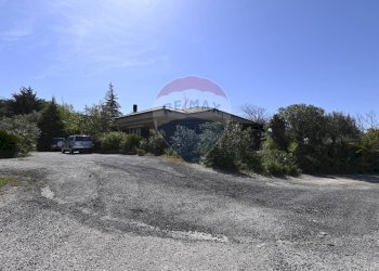 Casa all\'aperto - Villa sp48
 
snc, Caltagirone - foto 45