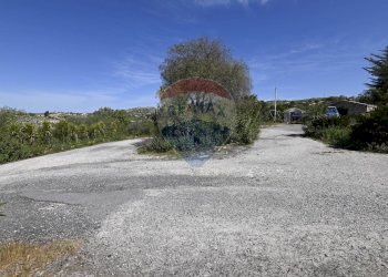 Vista delle montagne - Villa sp48
 
snc, Caltagirone - foto 61