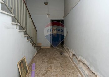 Scale - Casa indipendente Via Principe di Piemonte
 
52, Fiumefreddo di Sicilia - foto 2