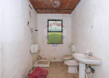Bagno - Casa indipendente Via Principe di Piemonte
 
52, Fiumefreddo di Sicilia - foto 7