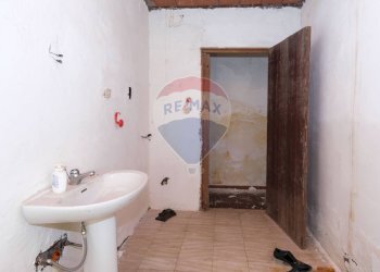Bagno - Casa indipendente Via Principe di Piemonte
 
52, Fiumefreddo di Sicilia - foto 8