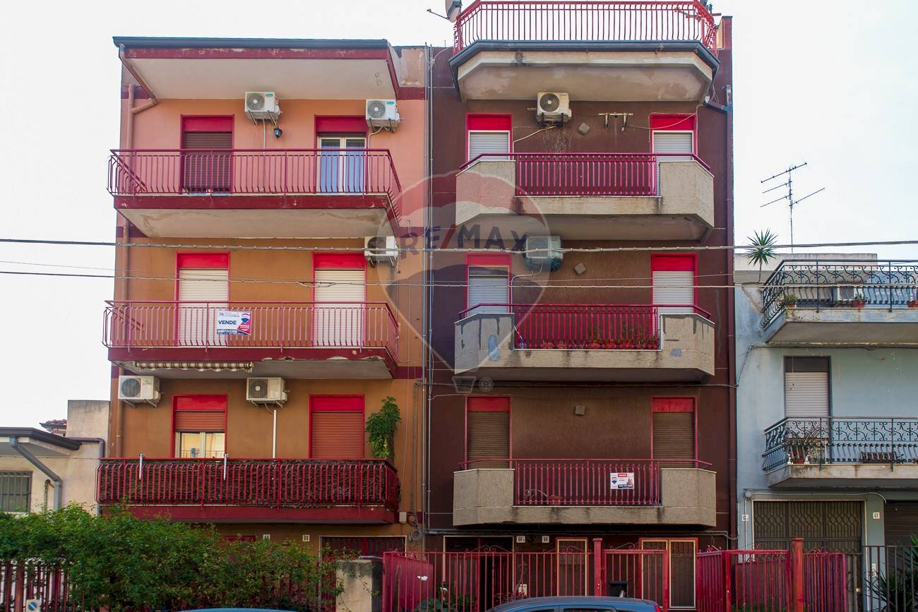 Edificio all\'aperto - Attico Via Vincenzo Zaccà 64
64, Catania - foto 2