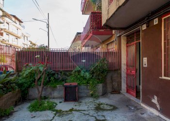 Giardino - Attico Via Vincenzo Zaccà 64
 
64, Catania - foto 7