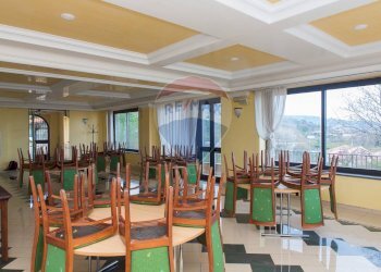 Sala da pranzo - Hotel via IV novembre
 
7, Zafferana Etnea - foto 17