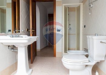 Bagno - Hotel via IV novembre
 
7, Zafferana Etnea - foto 27