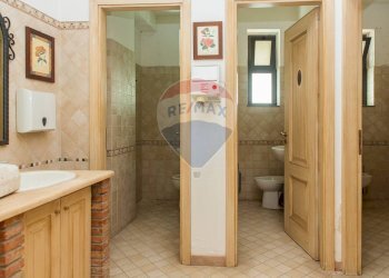 Bagno - Hotel via IV novembre
 
7, Zafferana Etnea - foto 34