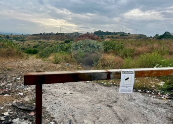 Vista delle montagne - Terreno agricolo Stradale Cravone
 
snc, Misterbianco - foto 1