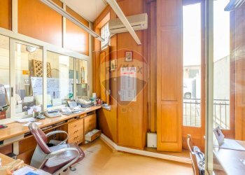 Ufficio - Locale Commerciale Via Mandrà
 
13/B, Catania - foto 6