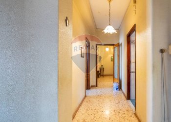 Hall / corridoio - Appartamento Viale Mario Rapisardi
 
707, Catania - foto 8