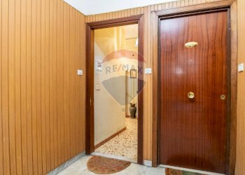 Hall / corridoio - Appartamento Viale Mario Rapisardi
 
707, Catania - foto 25