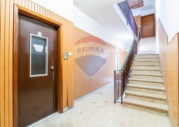 Scale - Appartamento Viale Mario Rapisardi
 
707, Catania - foto 26