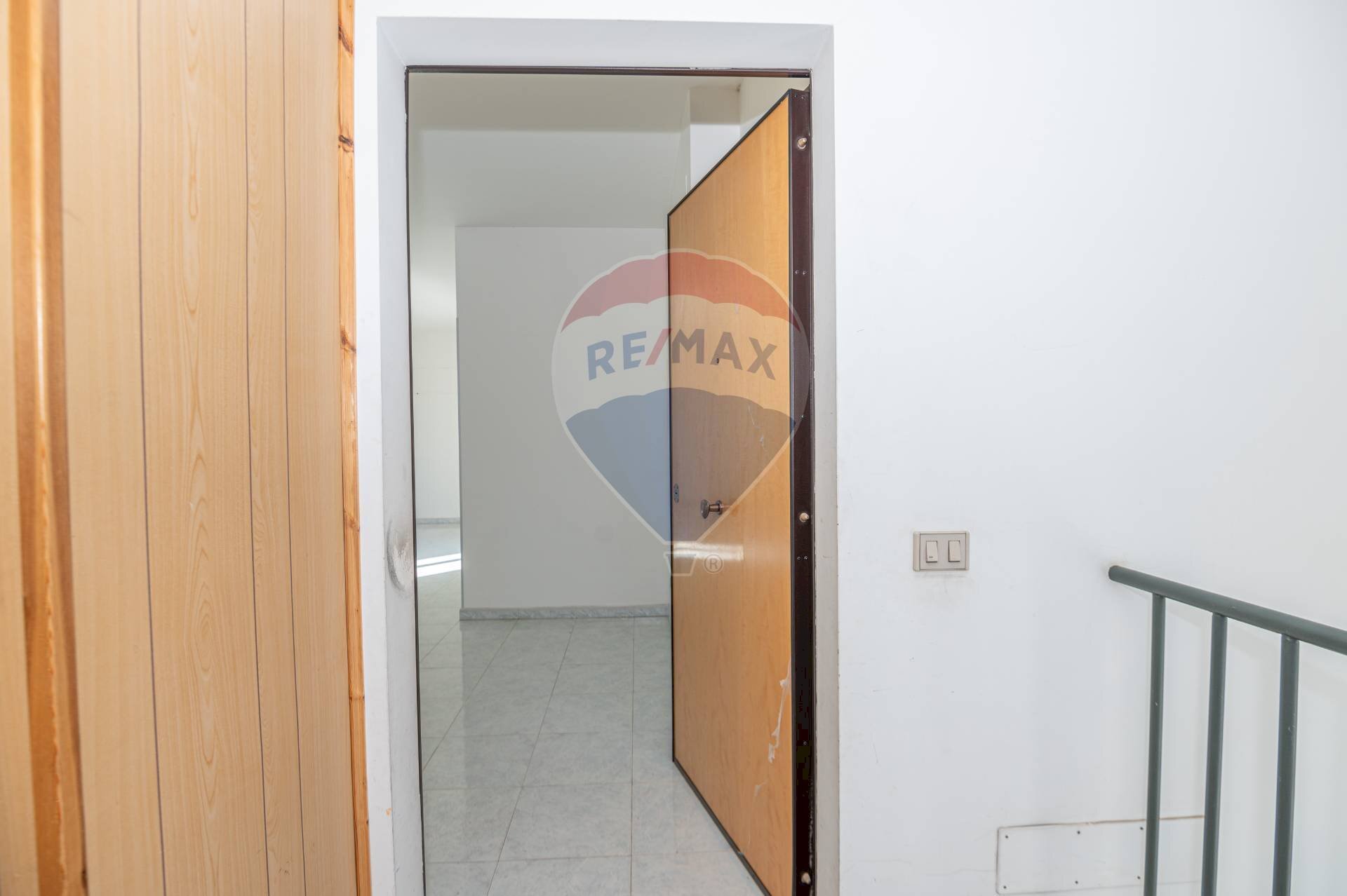 Hall / corridoio - Appartamento Via Pò
 
4, Caltagirone - foto 2